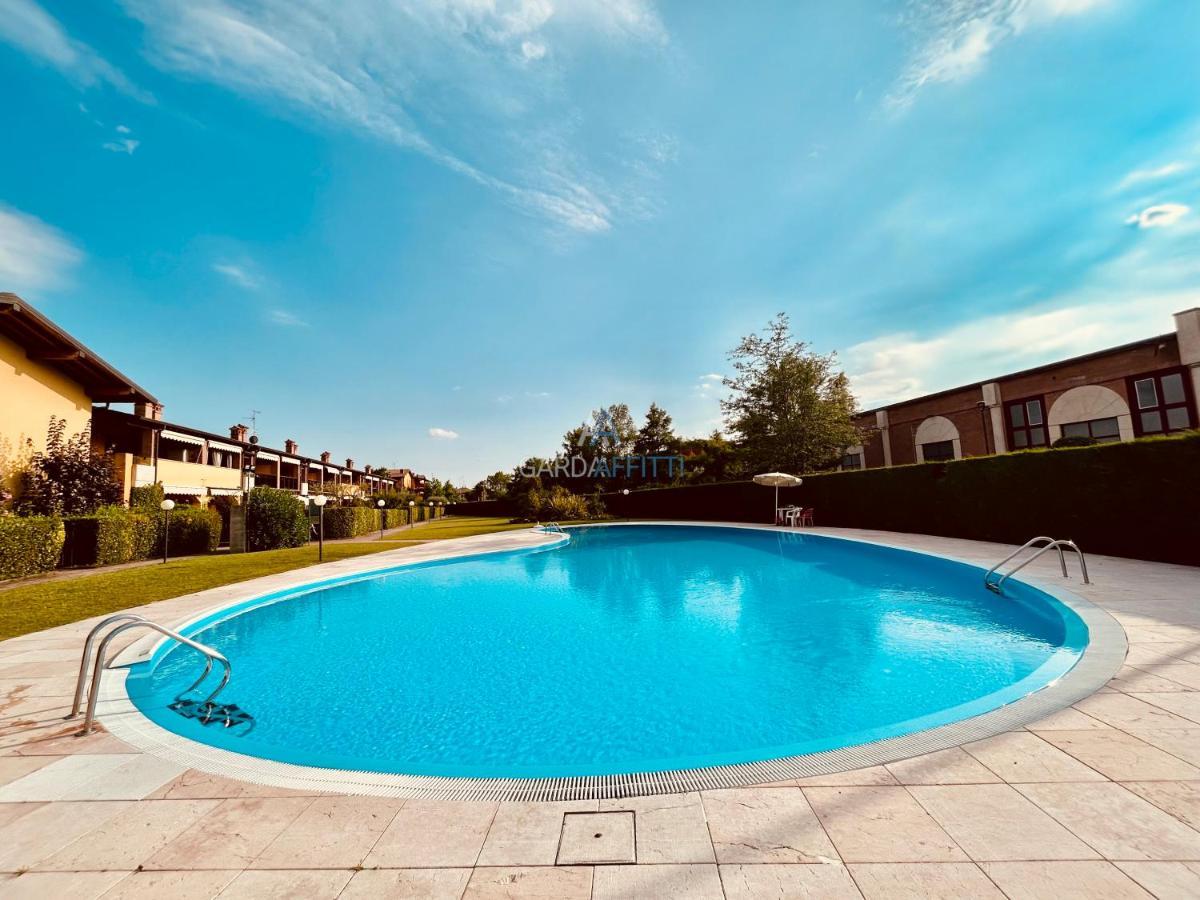 Artemide Apartment - A Soli 150M Dal Lago Di Garda Sirmione Extérieur photo