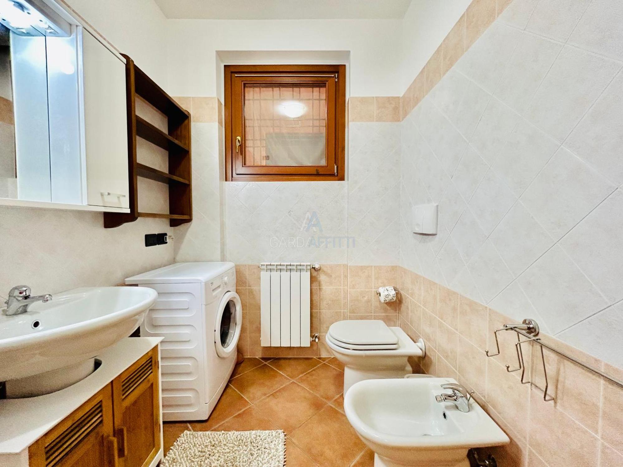 Artemide Apartment - A Soli 150M Dal Lago Di Garda Sirmione Extérieur photo