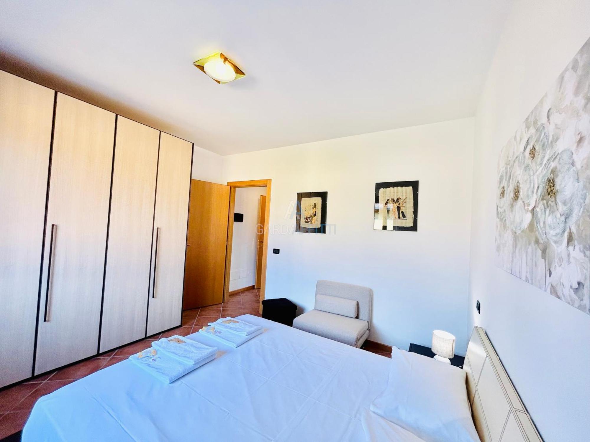 Artemide Apartment - A Soli 150M Dal Lago Di Garda Sirmione Extérieur photo
